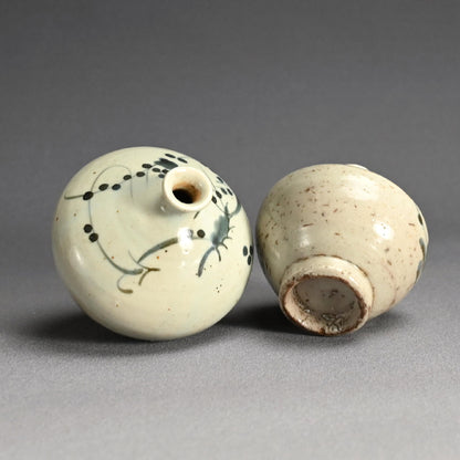 Pair Ko-Imari Abura Tsubo Oil Flasks