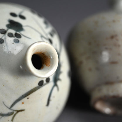 Pair Ko-Imari Abura Tsubo Oil Flasks