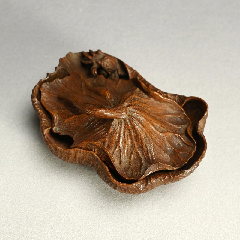 Antique Lotus-leaf-shaped Carved Wood Covered Bowl