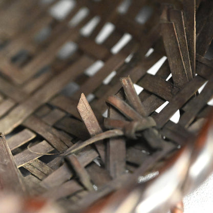 Kakehana Art Bamboo Hanging Basket ー上田 尚雲斎 "柱かけ花籃"