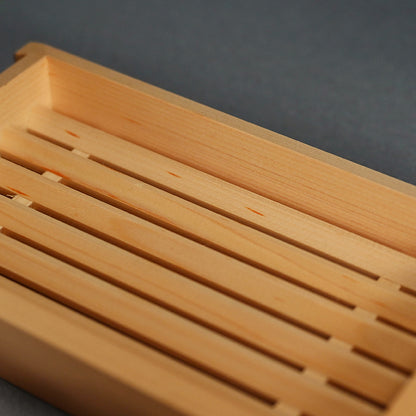 Wooden Sake set by Tarugen ー京なわて たる源 “酒器”