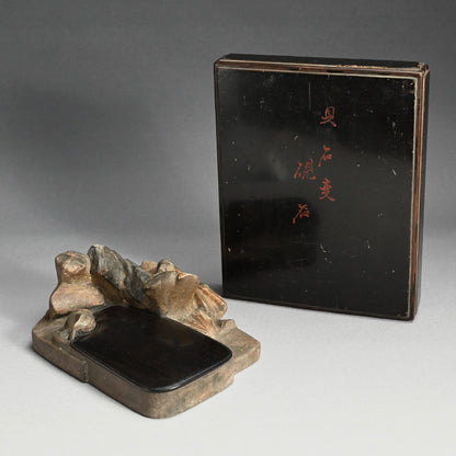 日本の古代の化石硯石