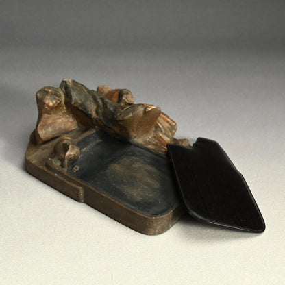 日本の古代の化石硯石