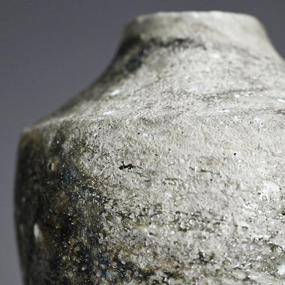 Encrusted Yohen Vase, 2025 ー土井 雅文 “窯変花器”