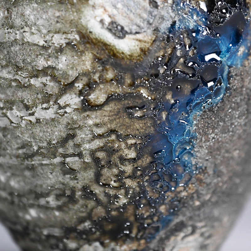 Encrusted Yohen Vase, 2025 ー土井 雅文 “窯変花器”