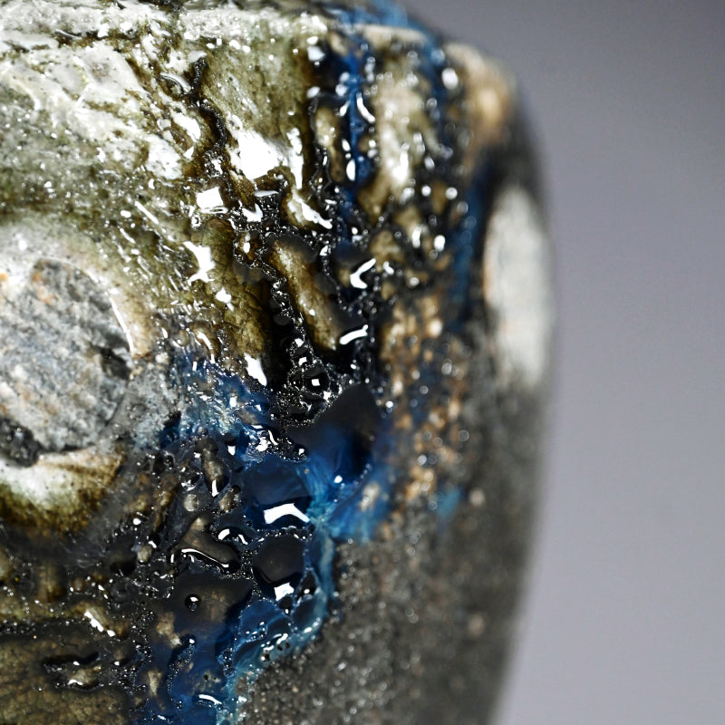 Encrusted Yohen Vase, 2025 ー土井 雅文 “窯変花器”