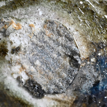 Encrusted Yohen Vase, 2025 ー土井 雅文 “窯変花器”