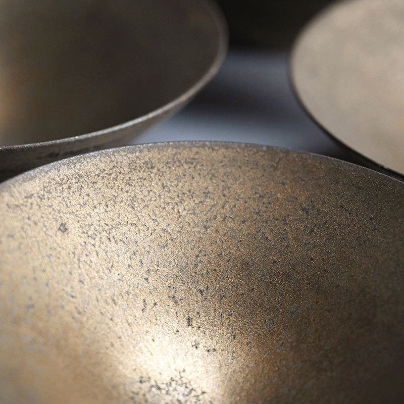 Exquisite 5 pc. Fugen Gold Bowl Set ー松下 広樹 “普賢ゴールド浅鉢揃”