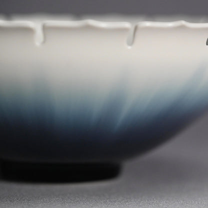 Exquisite Fluted Serving Bowl ー永草 陽平 “流彩磁鉢”
