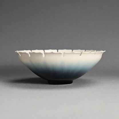 Exquisite Fluted Serving Bowl ー永草 陽平 “流彩磁鉢”
