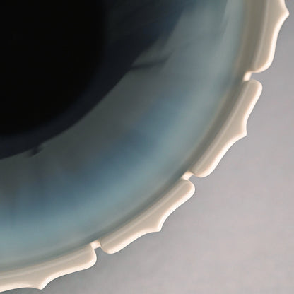 Exquisite Fluted Serving Bowl ー永草 陽平 “流彩磁鉢”