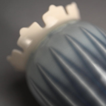 Small Lidded Porcelain Container ー永草 陽平 “流彩磁盒子”