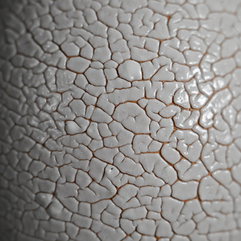 Elegant Flower Vase ー市川 透 “花器 悦”