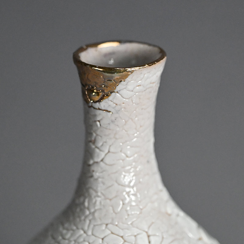 Elegant Flower Vase ー市川 透 “花器 悦”