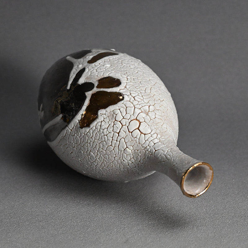 Elegant Flower Vase ー市川 透 “花器 悦”