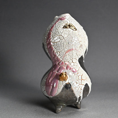 Joyful Contemporary Ceramic Flower Vase ー市川 透 “花器 悦”