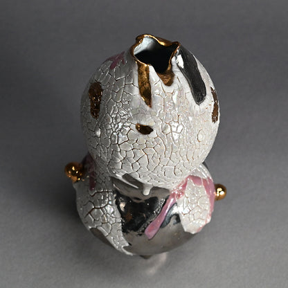 Joyful Contemporary Ceramic Flower Vase ー市川 透 “花器 悦”