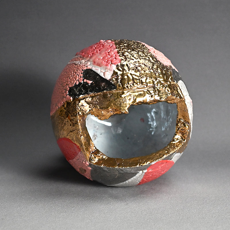 Vessel of Elegance ー市川 透 “花器 雅”