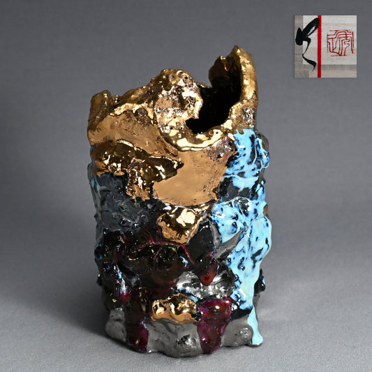 Vase Black Butterfly ー市川 透 “花器 黒蝶”