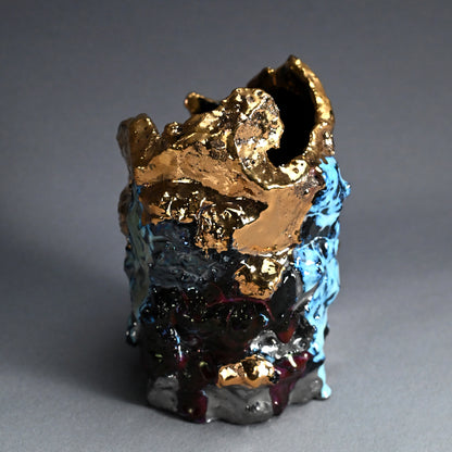 Vase Black Butterfly ー市川 透 “花器 黒蝶”