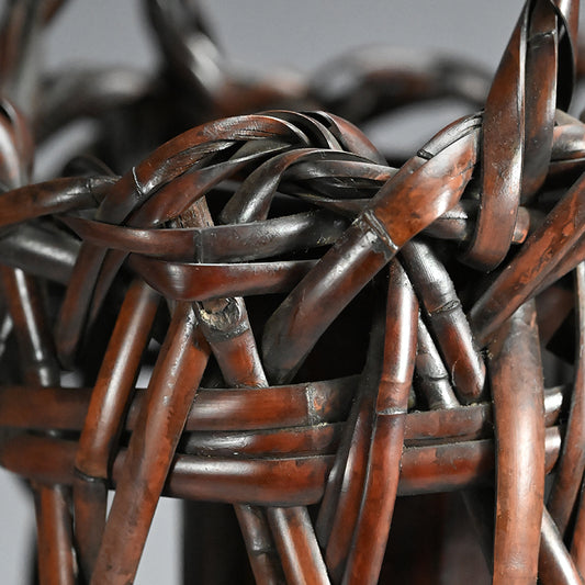 Bamboo Basket ー初代 田辺 竹雲斎 "金明竹瓶形花盛"