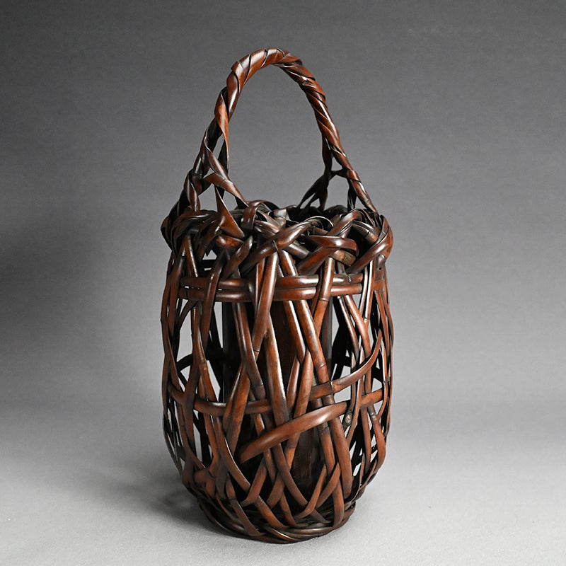 Bamboo Basket ー初代 田辺 竹雲斎 "金明竹瓶形花盛"