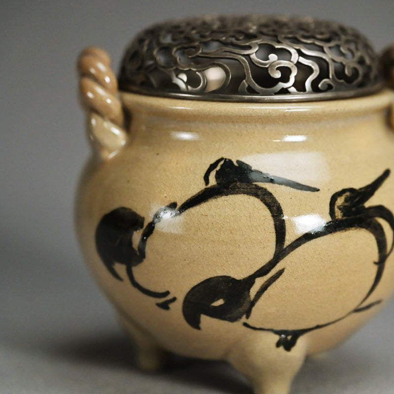Asahi Yaki Koro with Silver Lid Decorated ー竹内 栖鳳