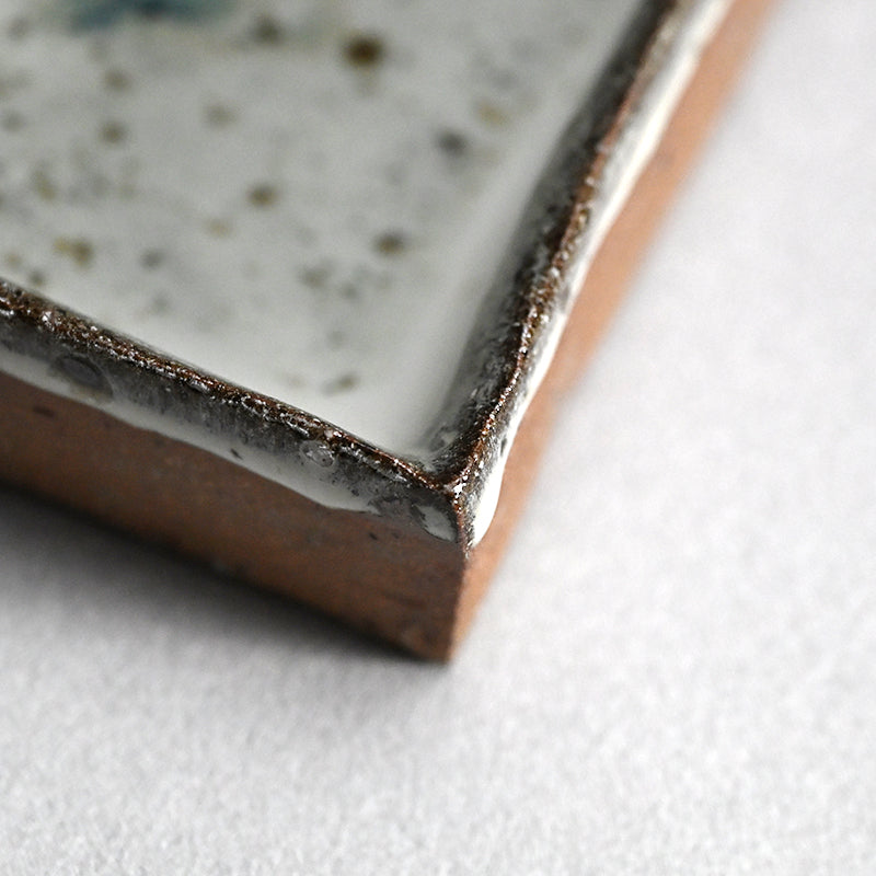 Chossen Karatsu Plate ー丸田 宗彦 “朝鮮唐津角皿”