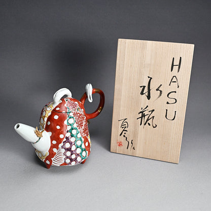Playful Tea Pot ー松田 百合子 “HASU 水瓶”