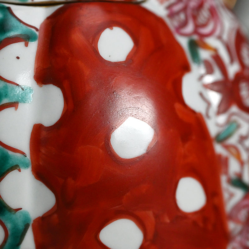 Playful Tea Pot ー松田 百合子 “HASU 水瓶”