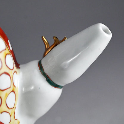 Playful Tea Pot ー松田 百合子 “HASU 水瓶”