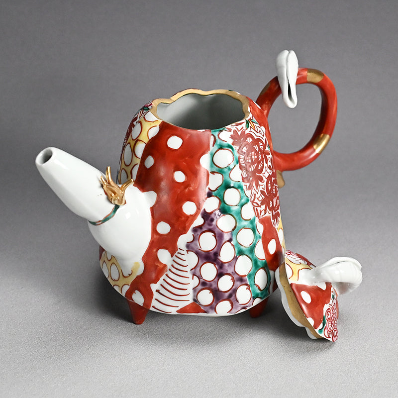 Playful Tea Pot ー松田 百合子 “HASU 水瓶”