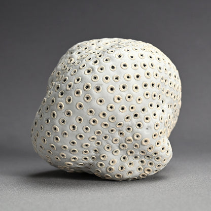 Object, White Hollow ー向井 奈生子 “白孔”