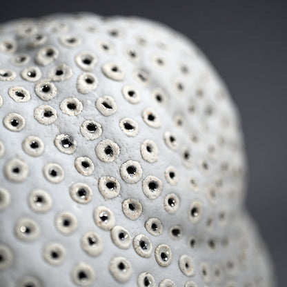 Object, White Hollow ー向井 奈生子 “白孔”