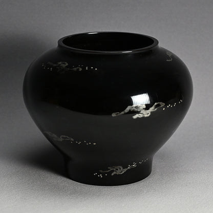 Kongo Ishime-nuri Black Lacquer Vase ー鳥羽 硬忍 "金剛乾漆塗 花瓶"