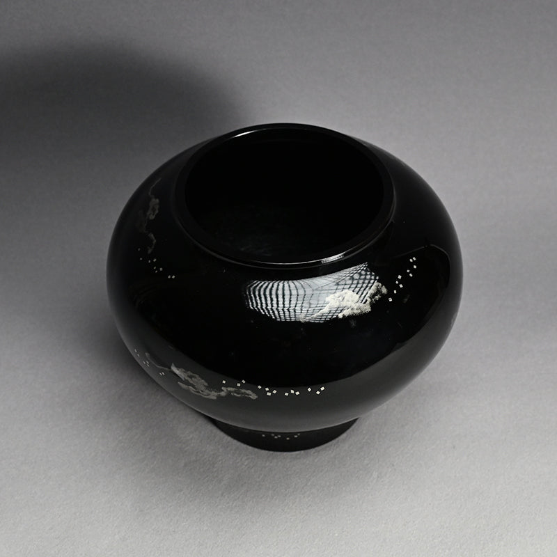 Kongo Ishime-nuri Black Lacquer Vase ー鳥羽 硬忍 "金剛乾漆塗 花瓶"