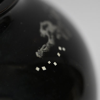 Kongo Ishime-nuri Black Lacquer Vase ー鳥羽 硬忍 "金剛乾漆塗 花瓶"