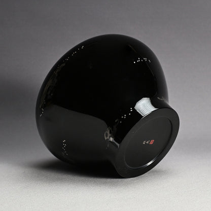 Kongo Ishime-nuri Black Lacquer Vase ー鳥羽 硬忍 "金剛乾漆塗 花瓶"