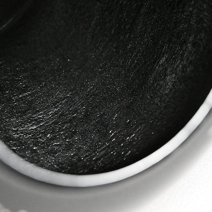 Kongo Ishime-nuri Black Lacquer Vase ー鳥羽 硬忍 "金剛乾漆塗 花瓶"