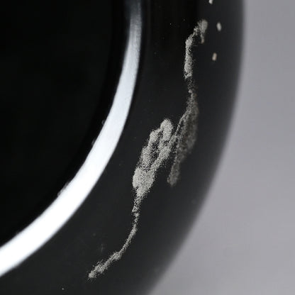 Kongo Ishime-nuri Black Lacquer Vase ー鳥羽 硬忍 "金剛乾漆塗 花瓶"