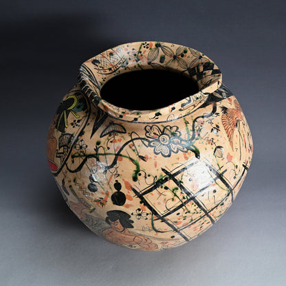 Yahichide Manga Oribe Vase ー深見 文紀 “弥七田漫画織部”