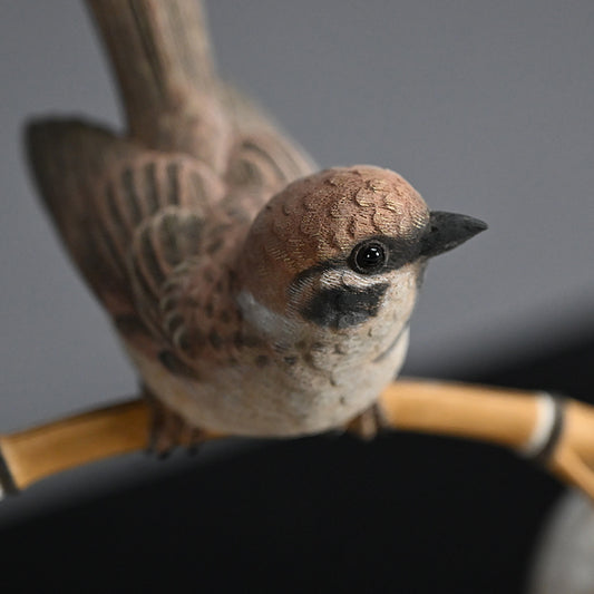 Carved Wood Sculpture, Winter Sparrow ー神保 雅 “寒雀”