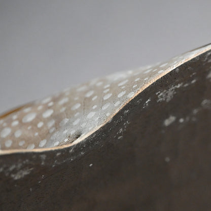 Carved Wood Sculpture, Winter Sparrow ー神保 雅 “寒雀”