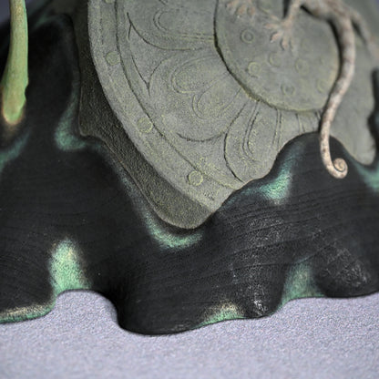 Exquisite Carved Wooden Sculpture, Gecko ー神保 雅 “守宮”