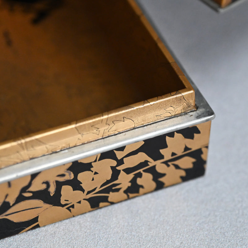 Imperial Suzuri Bako Lacquer Writing Box ー神坂 祐吉  "蒔絵硯筥"