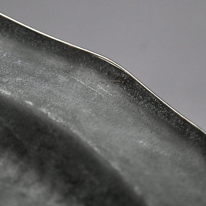 Hand Forged Iron Dish w/ Silver Rim ー高木 治良兵衛 "銀縁鐵青海盂"