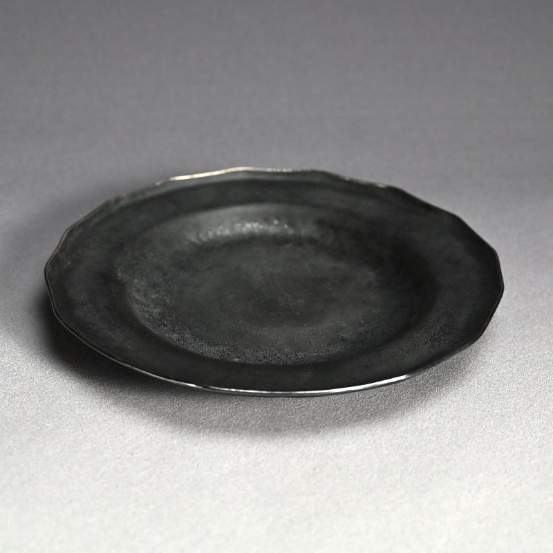 Hand Forged Iron Dish w/ Silver Rim ー高木 治良兵衛 "銀縁鐵青海盂"