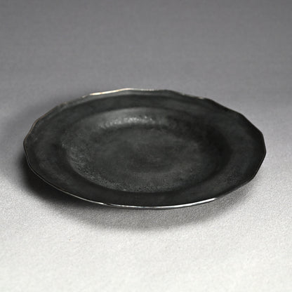 Hand Forged Iron Dish w/ Silver Rim ー高木 治良兵衛 "銀縁鐵青海盂"