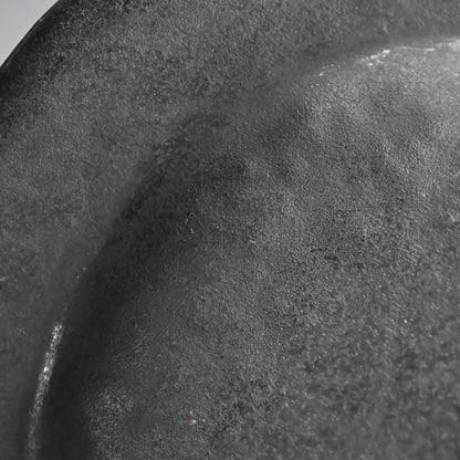 Hand Forged Iron Dish w/ Silver Rim ー高木 治良兵衛 "銀縁鐵青海盂"