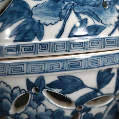Ceramic Hanging Koro ー三浦 竹泉 "陶製香炉 鍋島鉢"